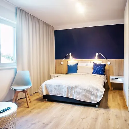 Deluxe * ヤロスワビエツ